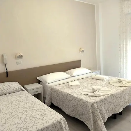 Hotell Angela 3*