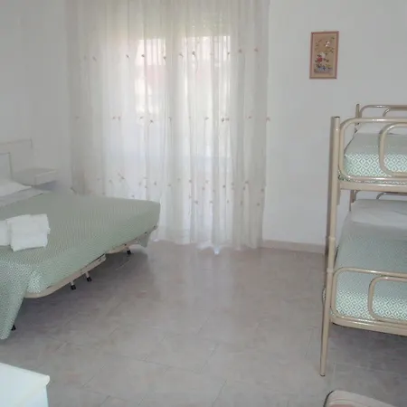 Hotel Angela 3*