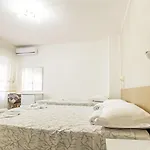 Angela Hotel 3*