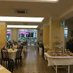Angela Hotel 3*