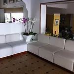 Angela Hotel 3*